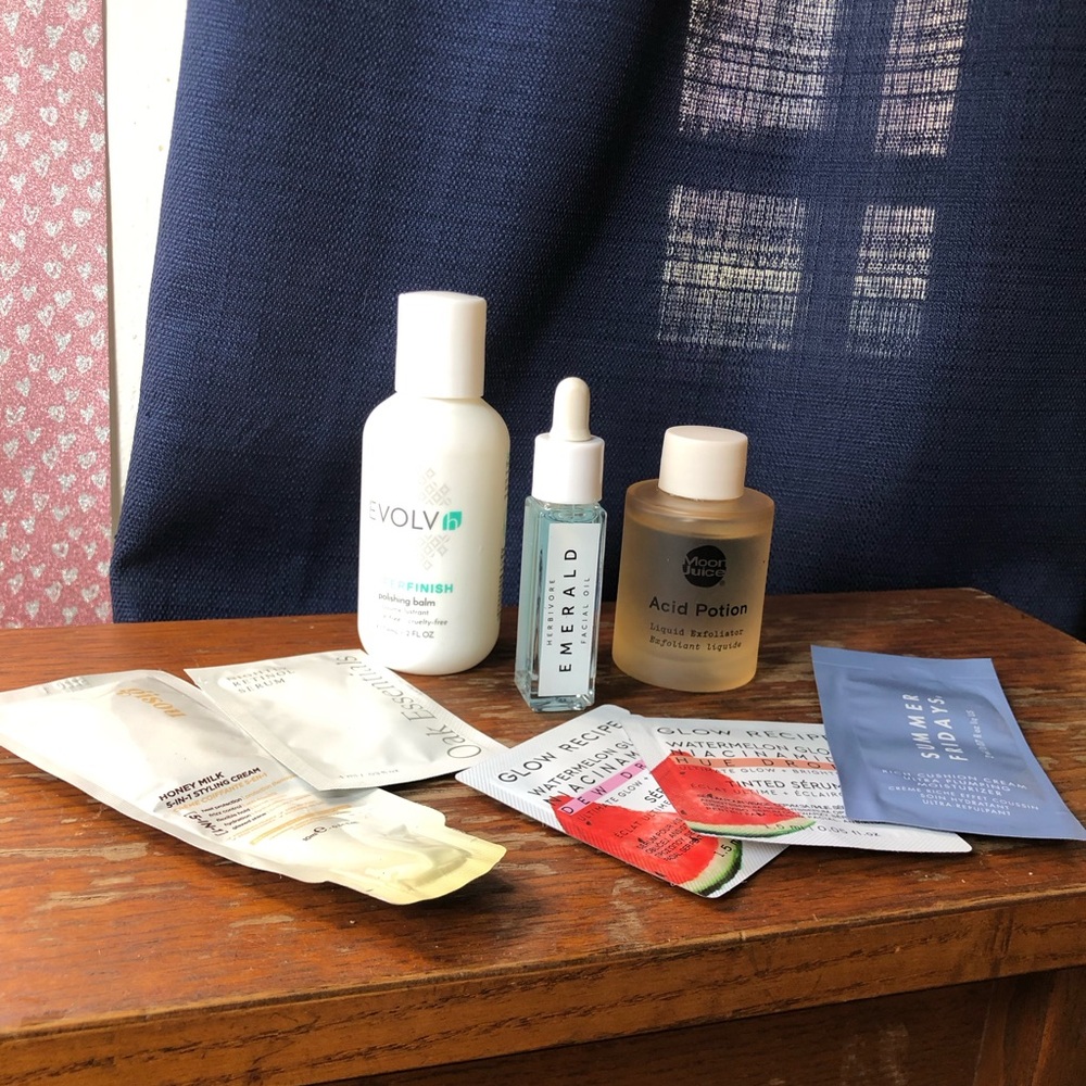 Clean beauty bundle Moon Juice Glow Recipe Herbivore